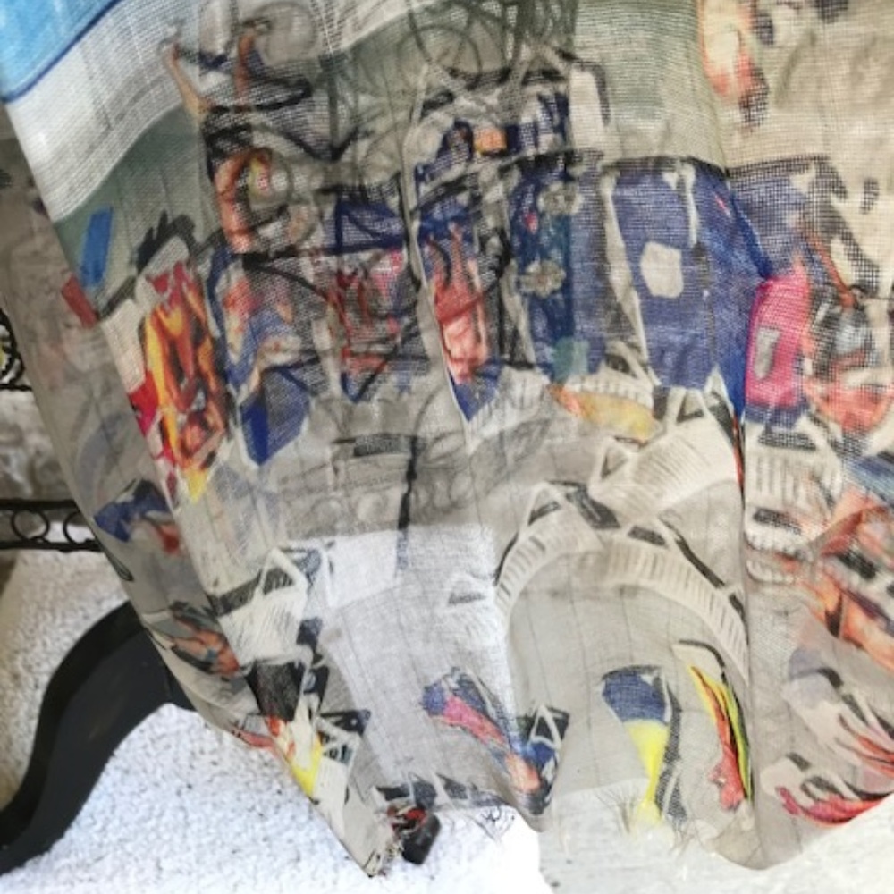 Apt. 9 Blue Scarf NWT Beach Scene 21" W 70" L - Picture 5 of 8